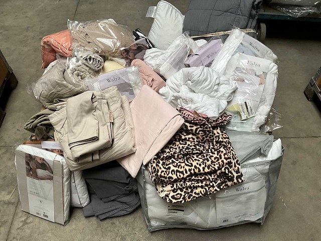 Palletdeal diverse bedtextiel van o.a. walra - afbeelding 1 van  11