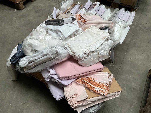 Palletdeal diverse bedtextiel van o.a. walra - afbeelding 2 van  11