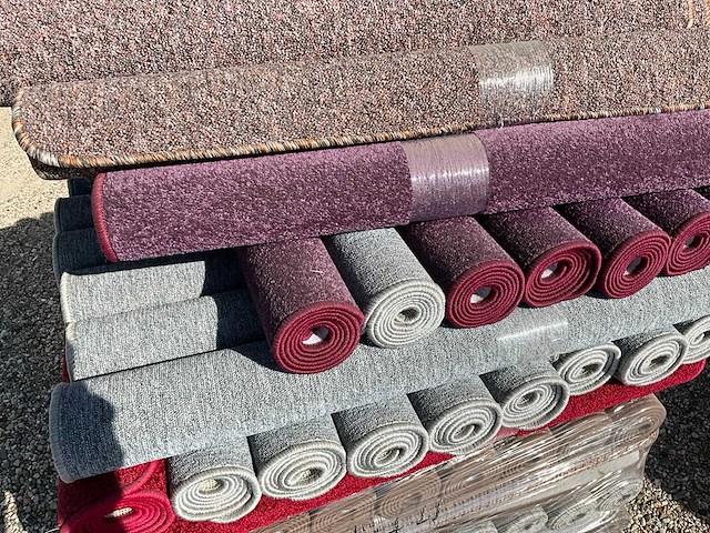 Palletdeal diverse kleuren vloerkleden 150 x 100 cm - afbeelding 9 van  14