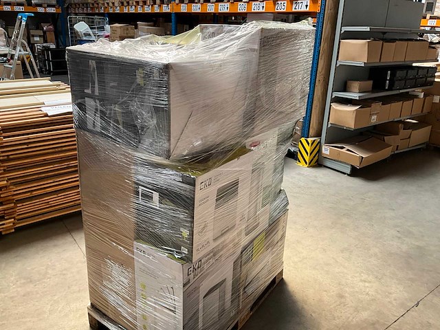 Palletdeal diverse prullenbakken van o.a eko en curver & pakketbrievenbus - afbeelding 8 van  13