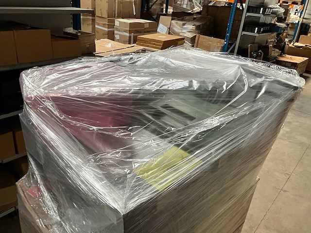 Palletdeal diverse prullenbakken van o.a eko/v-part - afbeelding 4 van  6
