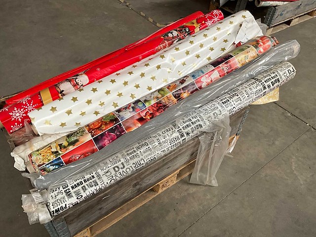 Palletdeal diverse rollen tafelzeil 140cm breed - afbeelding 4 van  5