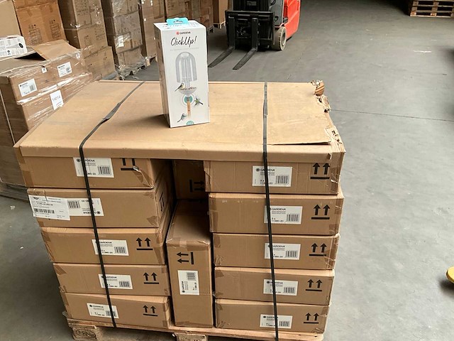 Palletdeal gardena clickup vogelvoeder station (69x) - afbeelding 2 van  5