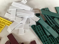 Palletdeal glasblokjes/vulplaatjes 1,2,3,4 en 5 mm (40000x) - afbeelding 6 van  7