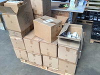 Palletdeal schakelmateriaal (1700x) - afbeelding 1 van  4
