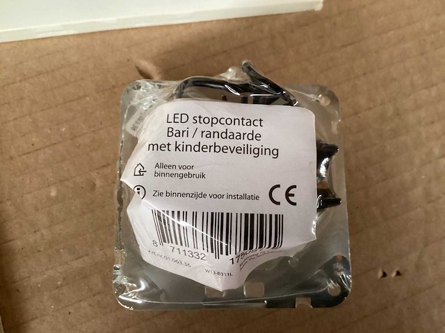 Palletdeal schakelmateriaal - afbeelding 2 van  5