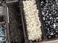 Palletdeal würth diverse bevestigingsmaterialen en ijzerwaren - afbeelding 7 van  7