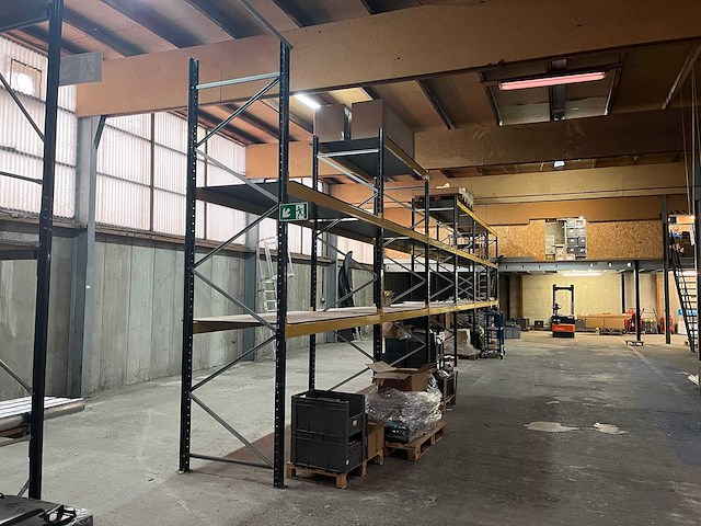 Palletrek 16m50 l x 4m h x 1m10 d - afbeelding 1 van  2