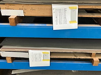 Palletstelling met inhoud diverse plaatmateriaal - afbeelding 11 van  11