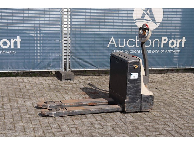 Pallettruck crown elektrisch - afbeelding 1 van  1