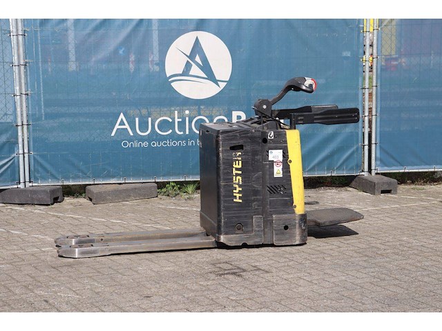 Pallettruck hyster p2.0s elektrisch 2500kg 2017 - afbeelding 1 van  1