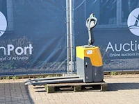 Pallettruck jungheinrich eme 114 elektrisch