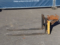 Palletvorken met cw05 aansluiting - afbeelding 1 van  1