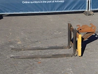 Palletvorken met cw05 aansluiting
