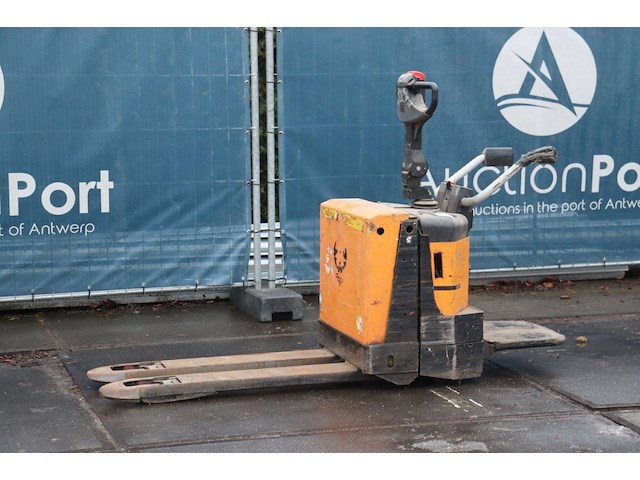 Palletwagen bt lpe200/8 elektrisch 2000kg 2010 - afbeelding 1 van  1