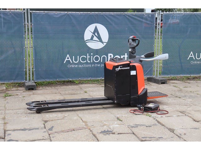 Palletwagen bt lpe250 elektrisch 2500kg 2015 - afbeelding 1 van  1