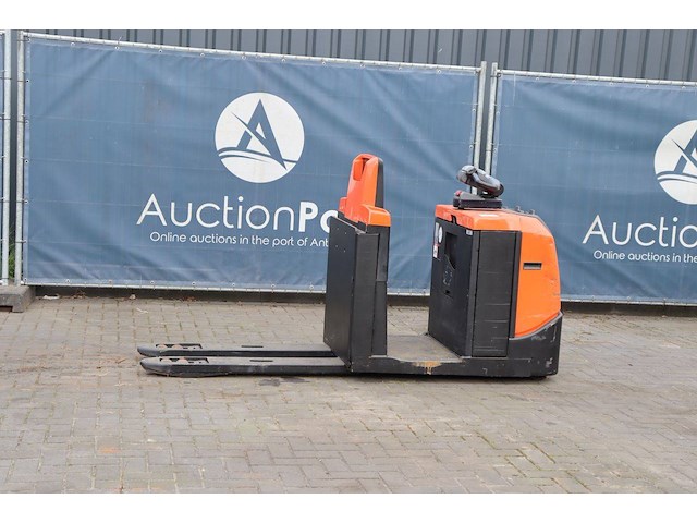 Palletwagen bt ose250 elektrisch 2500kg 2013 - afbeelding 1 van  1