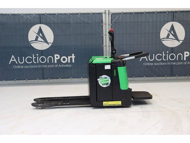Palletwagen cesab p324 elektrisch 2400kg 2013 - afbeelding 1 van  1
