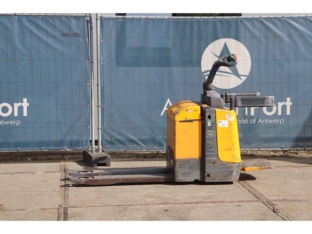 Palletwagen jungheinrich elektrisch - afbeelding 1 van  1