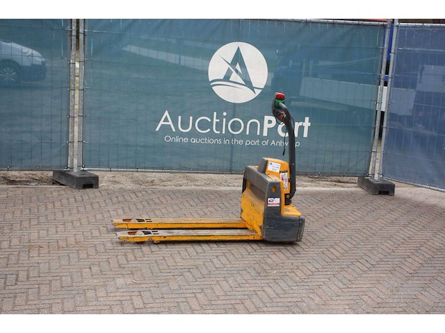 Palletwagen jungheinrich eme 112 elektrisch 2006 - afbeelding 1 van  1