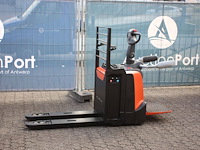 Palletwagen toyota lpe200 elektrisch 2000kg 2018 - afbeelding 1 van  1