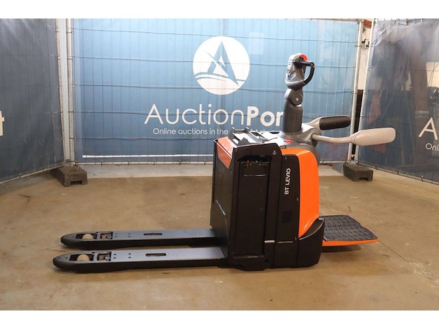 Palletwagen toyota lpe200 elektrisch 2000kg 2018 - afbeelding 1 van  1