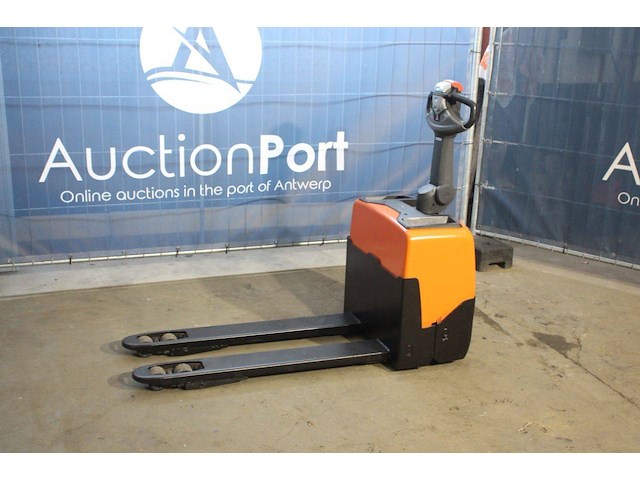 Palletwagen toyota lwe130 elektrisch 1300kg 2020 - afbeelding 1 van  1