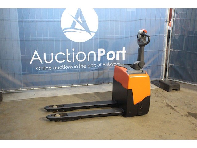 Palletwagen toyota lwe130 elektrisch 1300kg 2020 - afbeelding 1 van  1