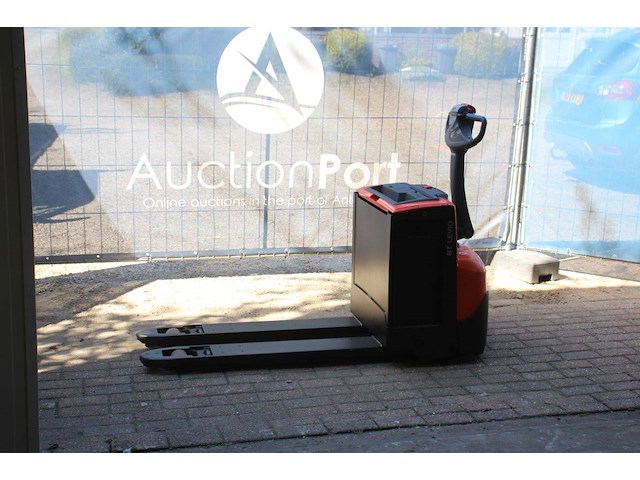 Palletwagen toyota lwe200 elektrisch 2000kg 2018 - afbeelding 1 van  1