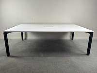 Pami - - vergadertafel - afbeelding 1 van  9