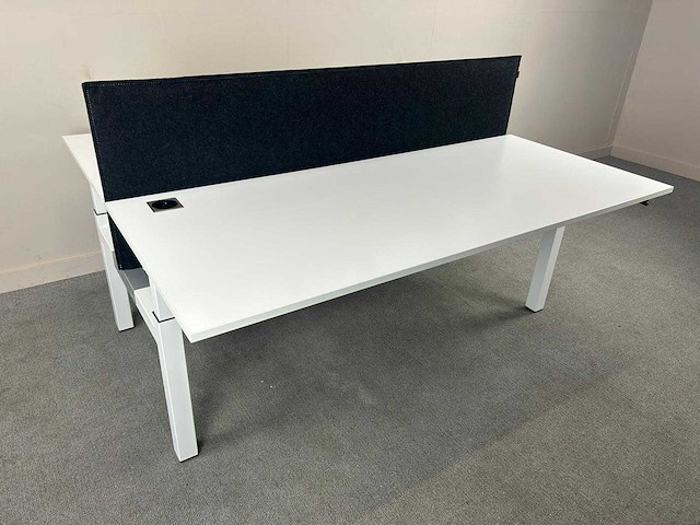 Pami - 2p workbench - desktable - afbeelding 1 van  11