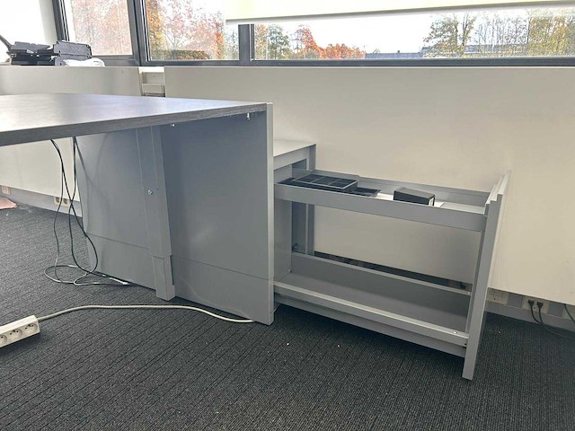 Pami - directiebureau - bureau - afbeelding 2 van  5