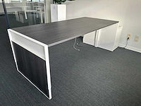 Pami - directiebureau - bureau - afbeelding 1 van  5
