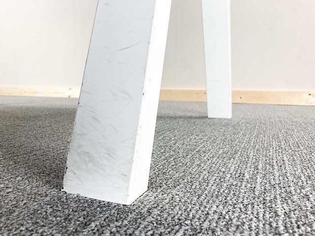 Pami - hoge vergadertafel - vergadertafel - afbeelding 13 van  15