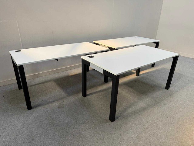 Pami - rechthoekig - bureau - afbeelding 1 van  7