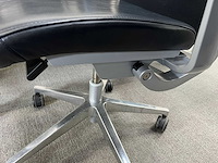 Pami - vergadertafel = 6 x steelcase think vergaderstoelen - vergaderset - afbeelding 15 van  15