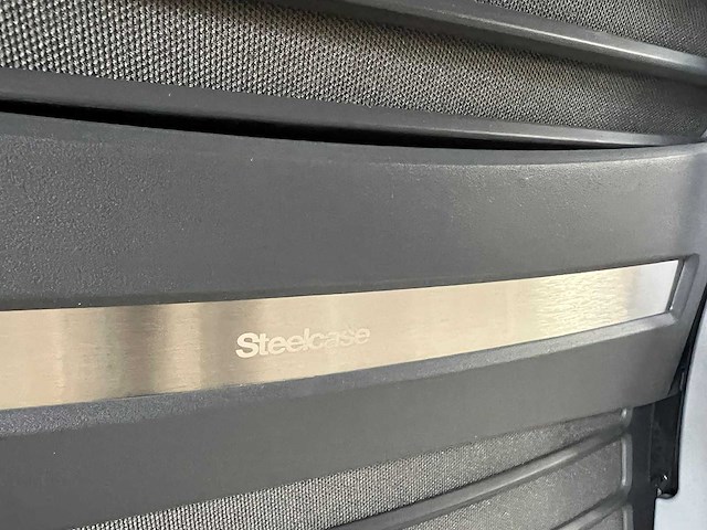 Pami - vergadertafel = 6 x steelcase think vergaderstoelen - vergaderset - afbeelding 11 van  15
