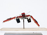Panamarenko - magnetisch ruimteschip - origineel object