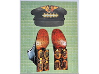 Panamarenko - magnetische schoenen - kleurendruk met diepdruk - afbeelding 2 van  7