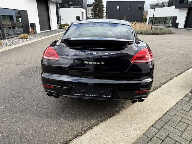 Panamera s hybrid - afbeelding 26 van  28