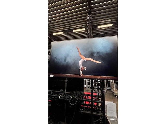 Panasonic - 75" aps/d-led th- 75 eq2w - monitor - afbeelding 3 van  3
