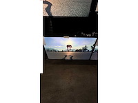 Panasonic 55" - aps/d-led - th - 55eq2w monitor - afbeelding 3 van  3