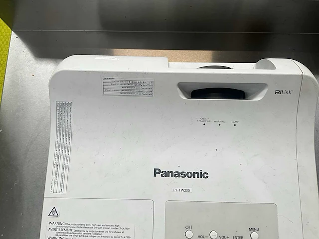 Panasonic pt-tw230 beamer - afbeelding 7 van  9
