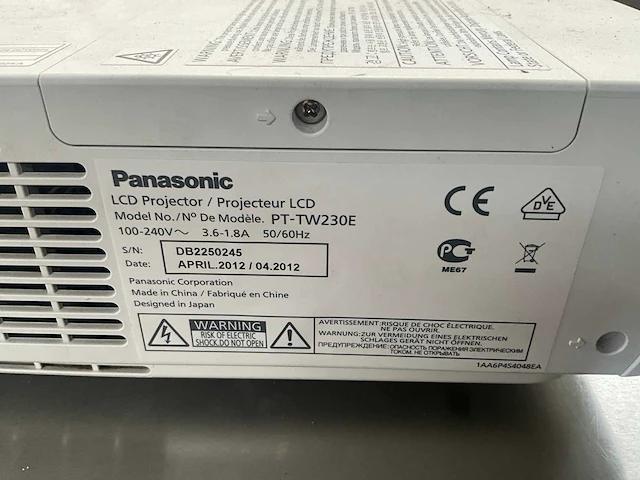 Panasonic pt-tw230 beamer - afbeelding 9 van  9