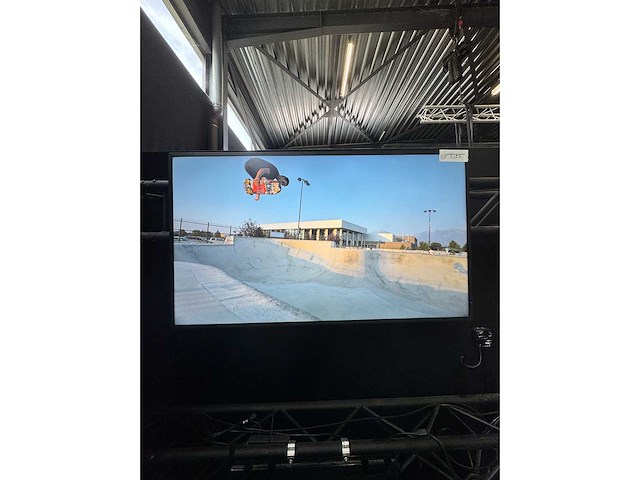 Panasonic th-55eq2w (55" 4k professional display) - afbeelding 1 van  2