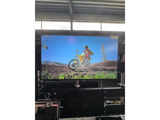 Panasonic th-65eq2w (65" 4k professional display) - afbeelding 1 van  2