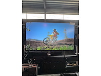 Panasonic th-65eq2w (65" 4k professional display) - afbeelding 1 van  2