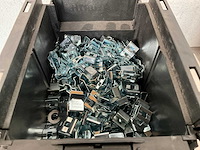 Panduit 2.14 kg kabelband 22,4x14,2x11,5 in stapelbare bak - afbeelding 2 van  4