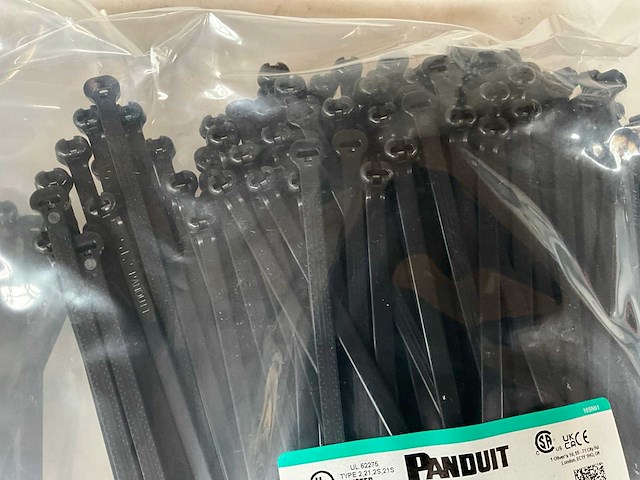 Panduit bt4lh-tl0 cable tie uv-bestendig 378mm verpakking +/- 250 stuks (2x) - afbeelding 3 van  4