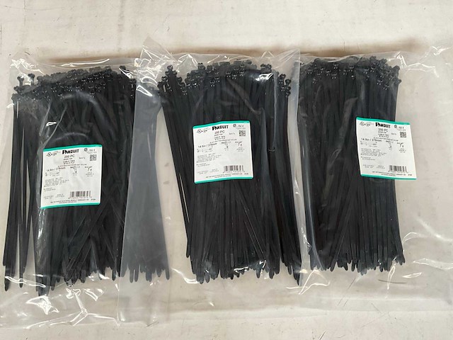 Panduit bt4lh-tl0 cable tie uv-bestendig 378mm verpakking +/- 250 stuks (3x) - afbeelding 1 van  4
